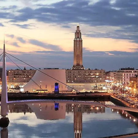 La Canopee-proche Centre Et Gare Avec Balcon *